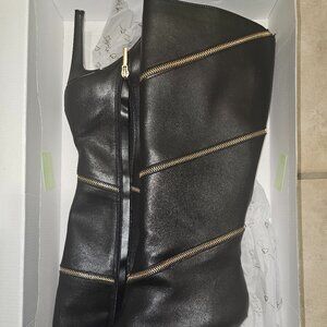 Thalia Sodi Valdiva Boot